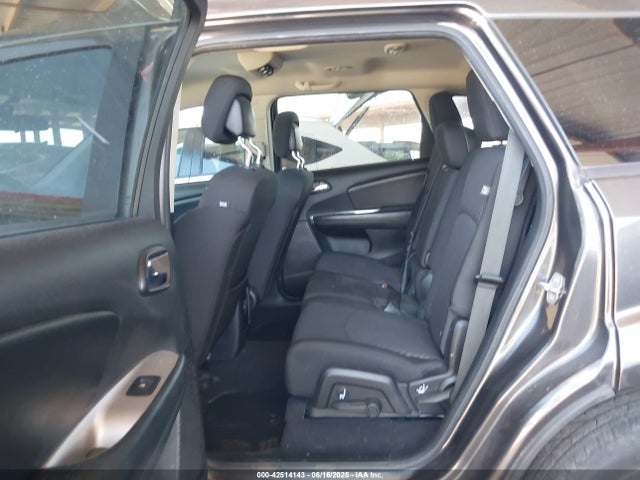 3C4PDCBB0JT218401 Dodge Journey