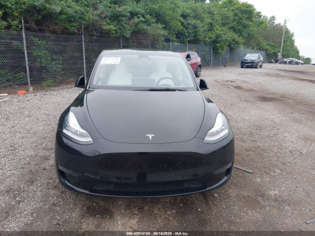 5YJYGDEE9MF202305 Tesla Model Y