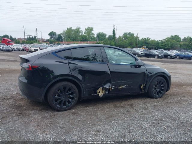 5YJYGDEE9MF202305 Tesla Model Y