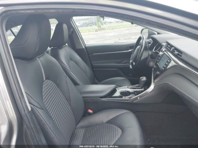 2019 TOYOTA CAMRY 4T1B11HKXKU235174 Photo 4