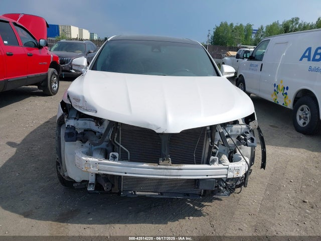 2LMPJ8LP9JBL46891 Lincoln Mkx Reserve