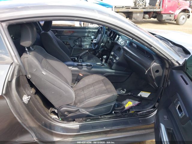 2018 FORD MUSTANG 1FA6P8TH7J5160134 Photo 4