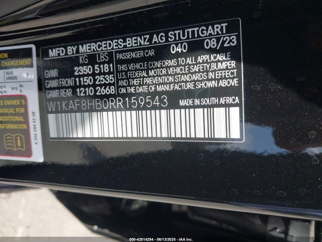 W1KAF8HB0RR159543 Mercedes-Benz m139