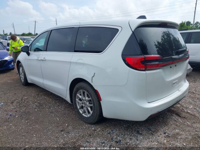 2023 CHRYSLER PACIFICA 2C4RC1BG8PR623851 Photo 2