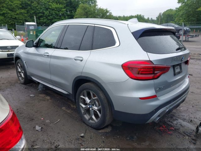 2020 BMW X3 5UXTY5C09L9B36689 Photo 2