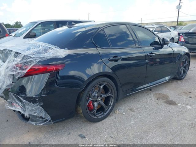 2023 ALFA ROMEO GIULIA ZARFAMEV9P7674979 Photo 3