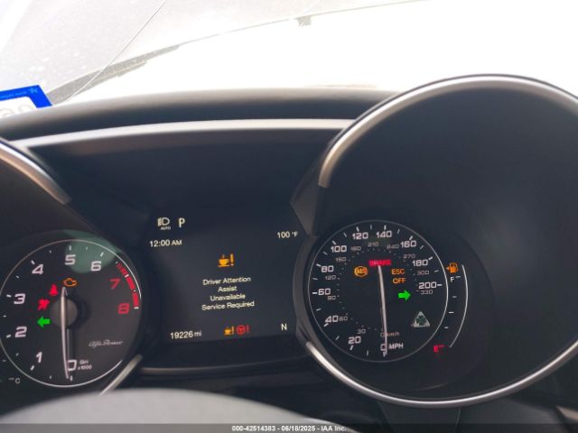 2023 ALFA ROMEO GIULIA ZARFAMEV9P7674979 Photo 6
