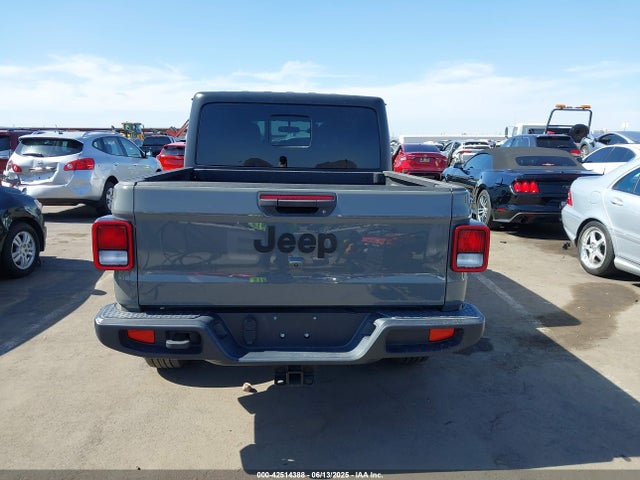 1C6HJTAG5NL132990 Jeep 2022