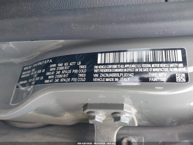 ZACNJABB5LPL93142 Jeep 2020
