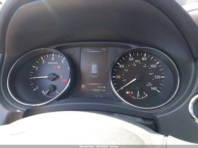 5N1AT2MTXHC860604 Nissan 2017