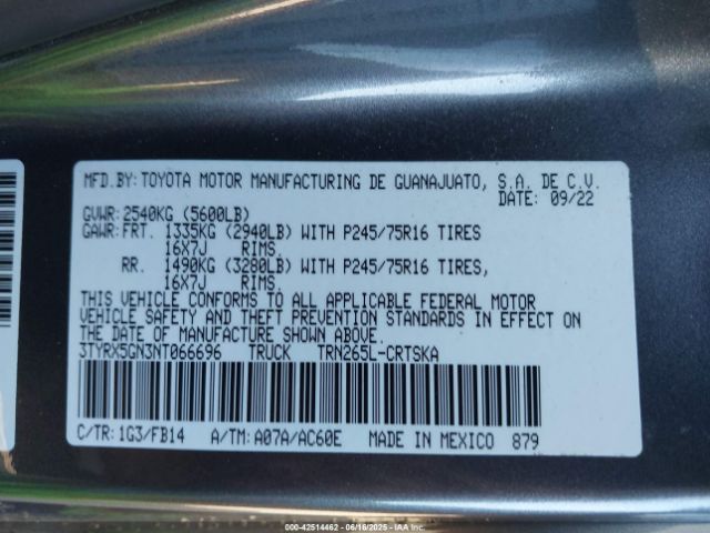 3TYRX5GN3NT066696 Toyota 2tr-fe