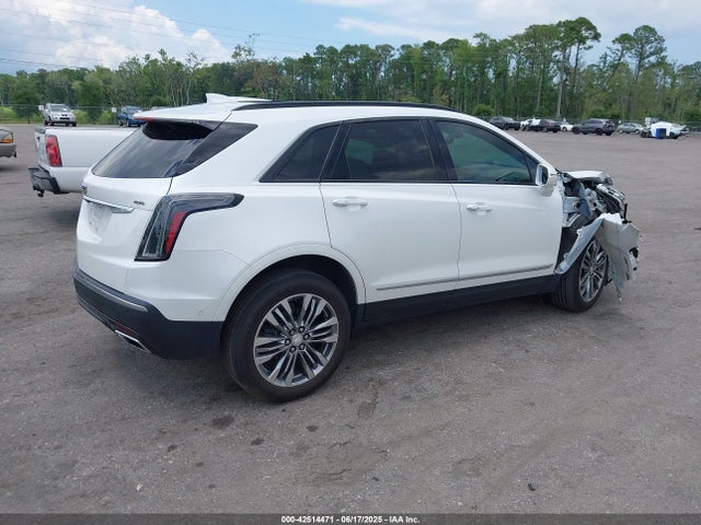 2020 CADILLAC XT5 1GYKNGRS4LZ192699 Photo 3