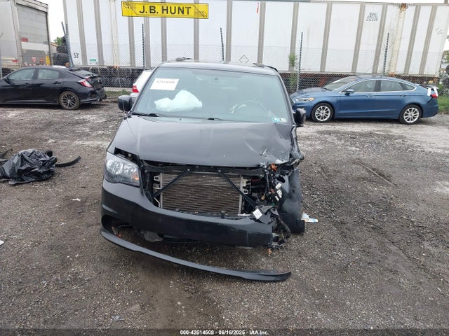 Dodge 2017 2017 2C4RDGEG2HR790364 Image 13