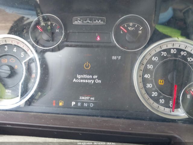 3C6UR5FL9JG150389 RAM 2500 Laramie  4x4 6'4 Box