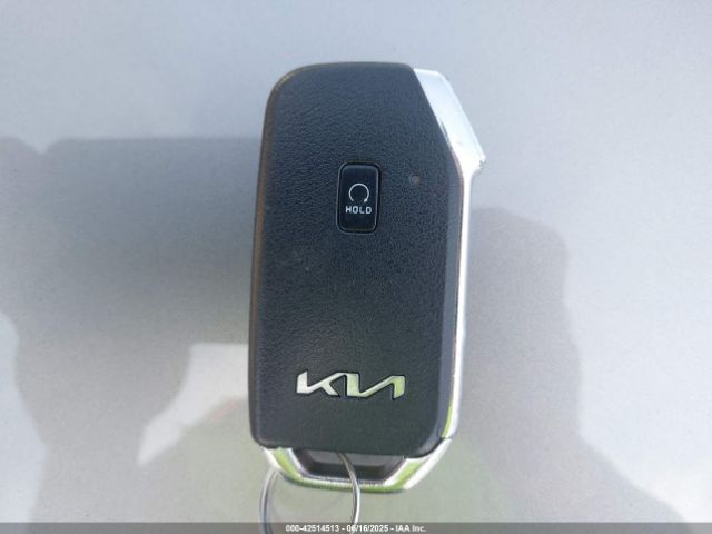 3KPF54AD2PE538379 KIA mpi nu