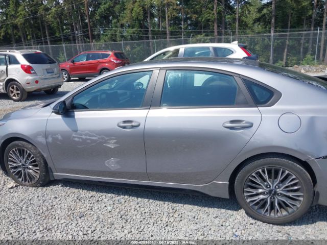 3KPF54AD2PE538379 KIA mpi nu