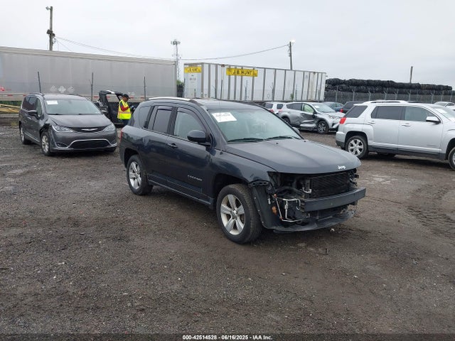 1C4NJDEB1ED788131 Jeep 2014