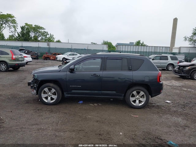 1C4NJDEB1ED788131 Jeep 2014