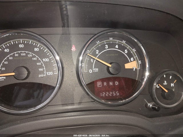 1C4NJDEB1ED788131 Jeep 2014