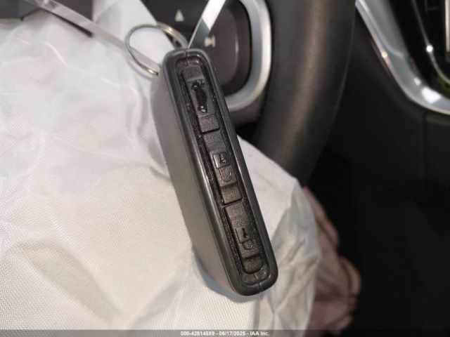 2024 VOLVO S60 7JRL12TK3RG297323 Photo 10