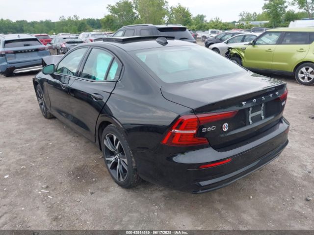 2024 VOLVO S60 7JRL12TK3RG297323 Photo 2