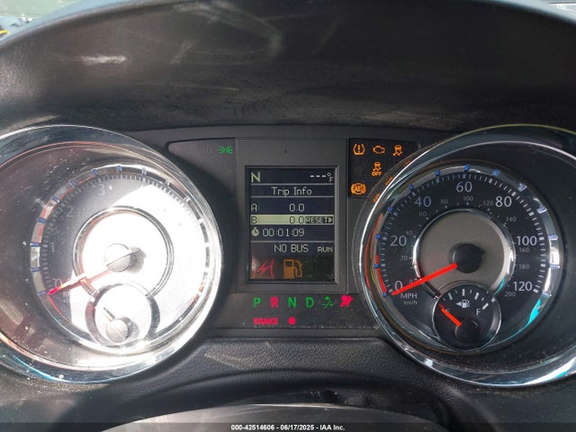 2C4RC1BG1GR289713 Chrysler Town and Country