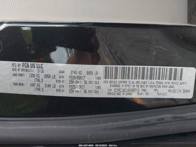 2C4RC1BG1GR289713 Chrysler Town and Country