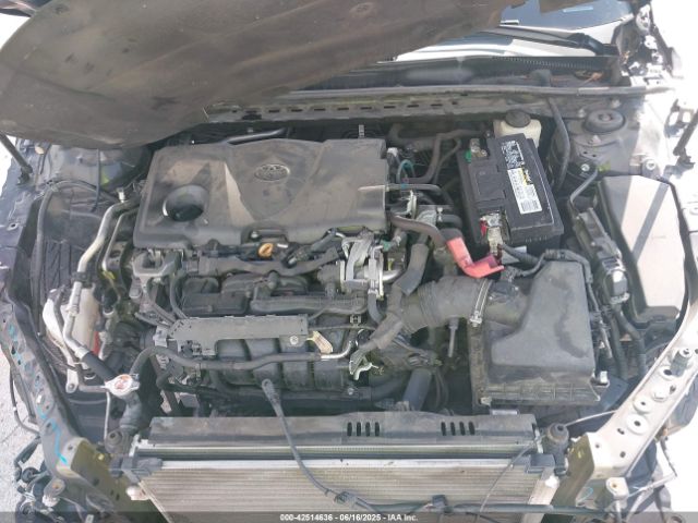 2018 TOYOTA CAMRY 4T1B11HK2JU582237 Photo 9