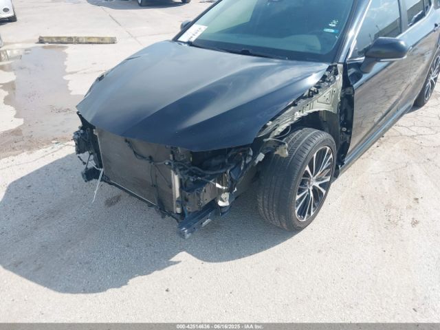 2018 TOYOTA CAMRY 4T1B11HK2JU582237 Photo 5