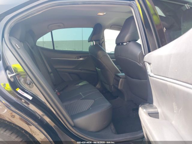 2018 TOYOTA CAMRY 4T1B11HK2JU582237 Photo 7