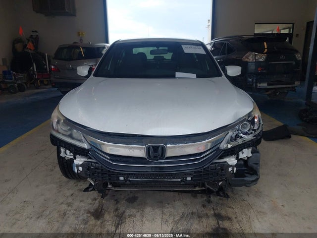 1HGCR2F56HA143320 Honda k24w1
