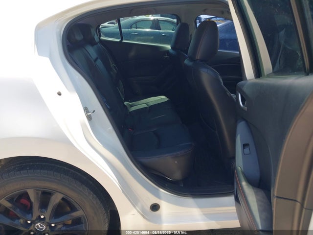 Mazda pe 2015 3MZBM1W77FM231567 Image 8