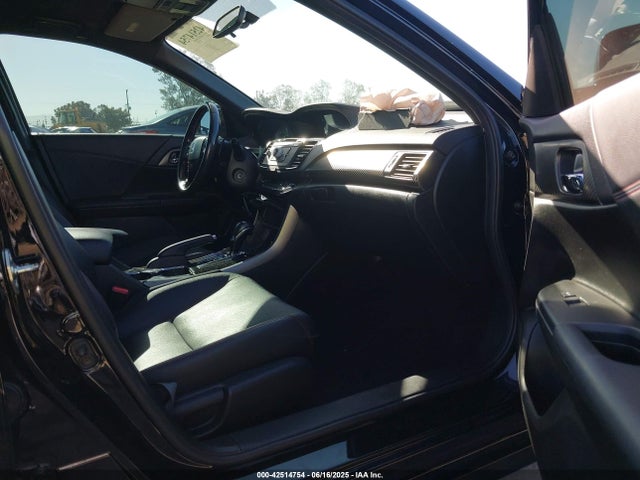1HGCR2F15HA242045 Honda k24w1