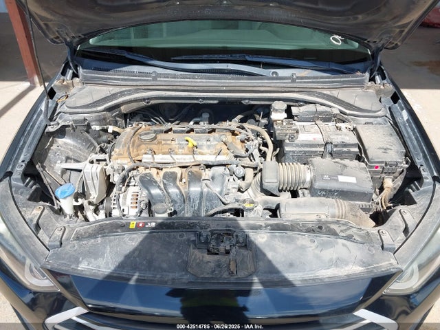 KMHD84LF6HU069728 Hyundai Elantra