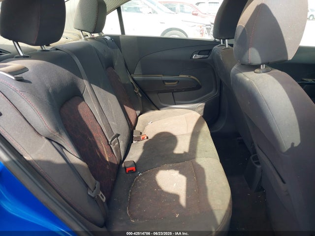1G1JC5SB3H4162242 Chevrolet Sonic Lt Manual