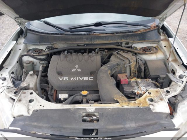 2010 MITSUBISHI OUTLANDER JA4JT5AX0AZ005954 Photo 9