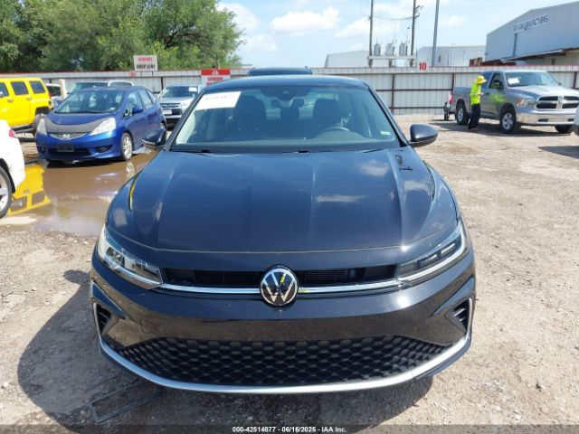 3VWEX7BU5SM021871 Volkswagen Jetta 1.5t Se