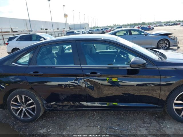 3VWEX7BU5SM021871 Volkswagen Jetta 1.5t Se