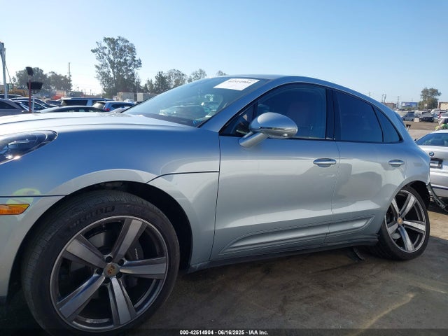 Porsche Macan 2023 WP1AA2A54PLB05252 Image 15