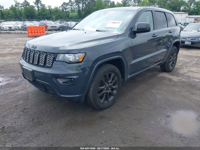 Jeep Grand Cherokee 2018 1C4RJFAG2JC180780 Image 2