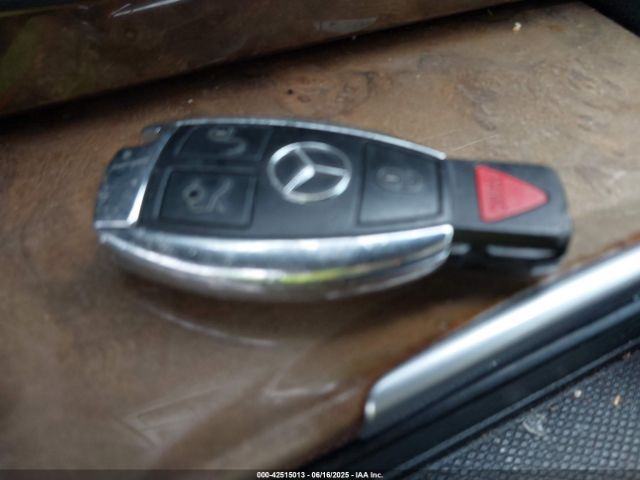2011 MERCEDES-BENZ E 550 WDDHF9AB9BA407503 Photo 10