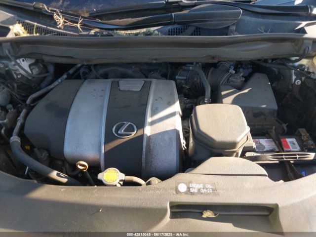 2T2ZZMCAXHC038101 Lexus 2017