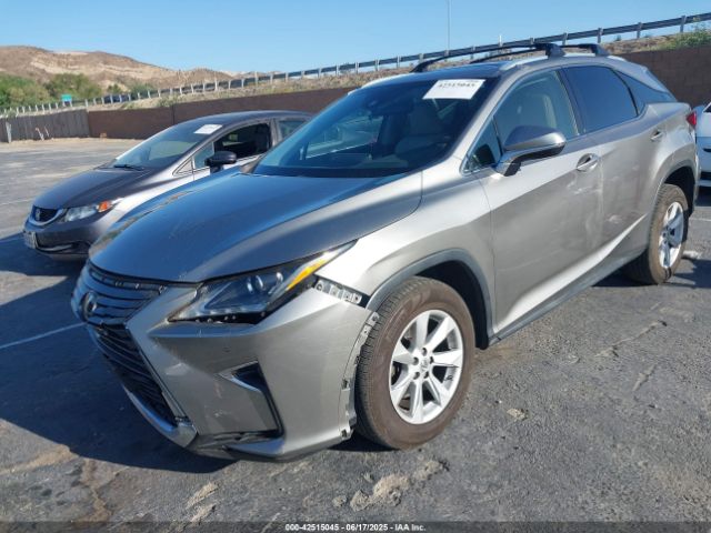 2T2ZZMCAXHC038101 Lexus 2017