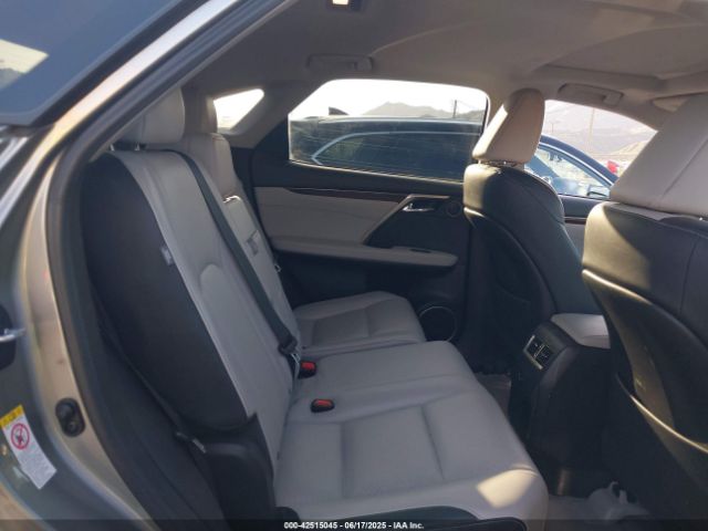 2T2ZZMCAXHC038101 Lexus 2017