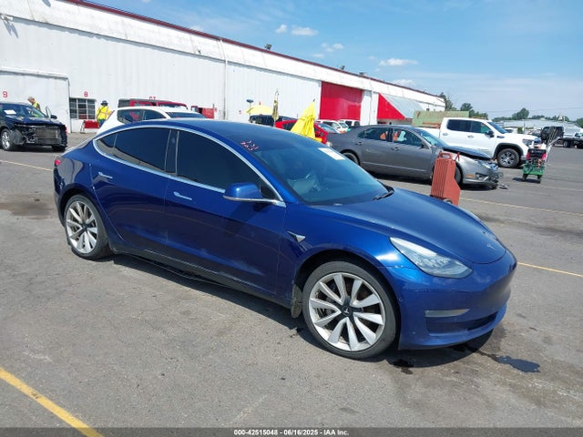 2018 TESLA MODEL 3 5YJ3E1EBXJF097855 Photo 0