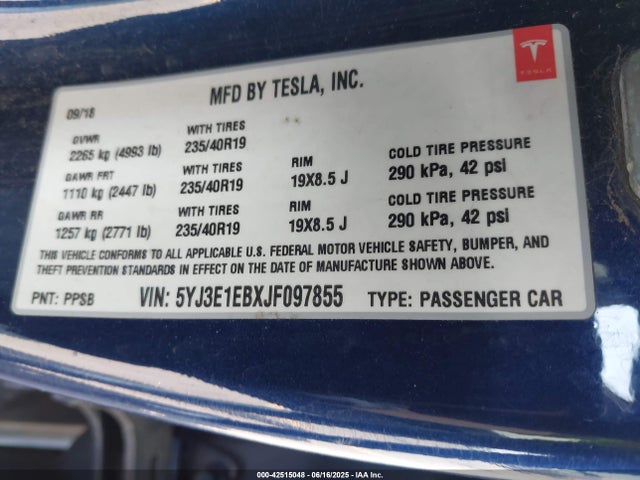 2018 TESLA MODEL 3 5YJ3E1EBXJF097855 Photo 8