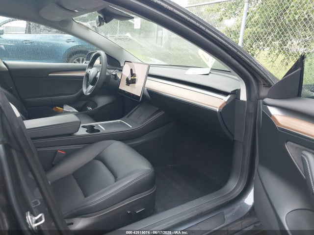 2023 TESLA MODEL 3 5YJ3E1EA7PF658464 Photo 4