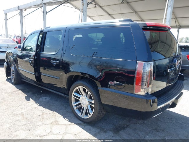 2013 CADILLAC ESCALADE ESV 1GYS4JEF7DR308116 Photo 2