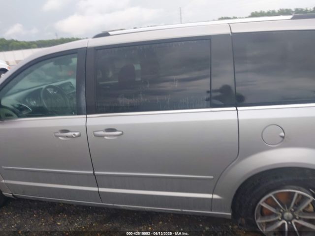 2C4RDGCG3HR561727 Dodge Grand Caravan Sxt