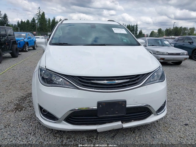 2C4RC1L7XJR275301 Chrysler 2018